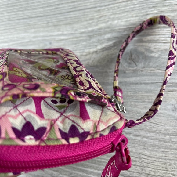 Vera Bradley Retired Very Berry Paisley Wristlet ID Wallet - Picture 10 of 16